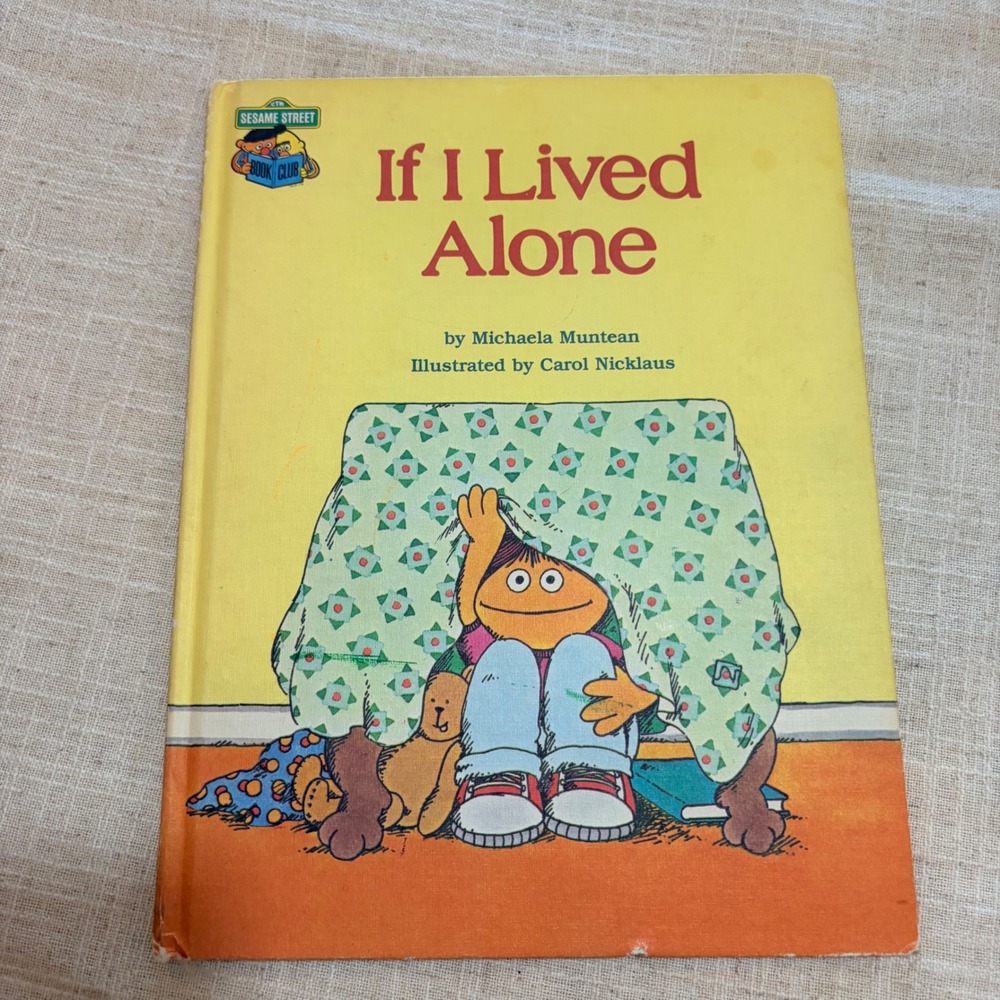 Vintage 1980 Sesame Street If I Lived Alone Hardcover Book Michaela Muntean